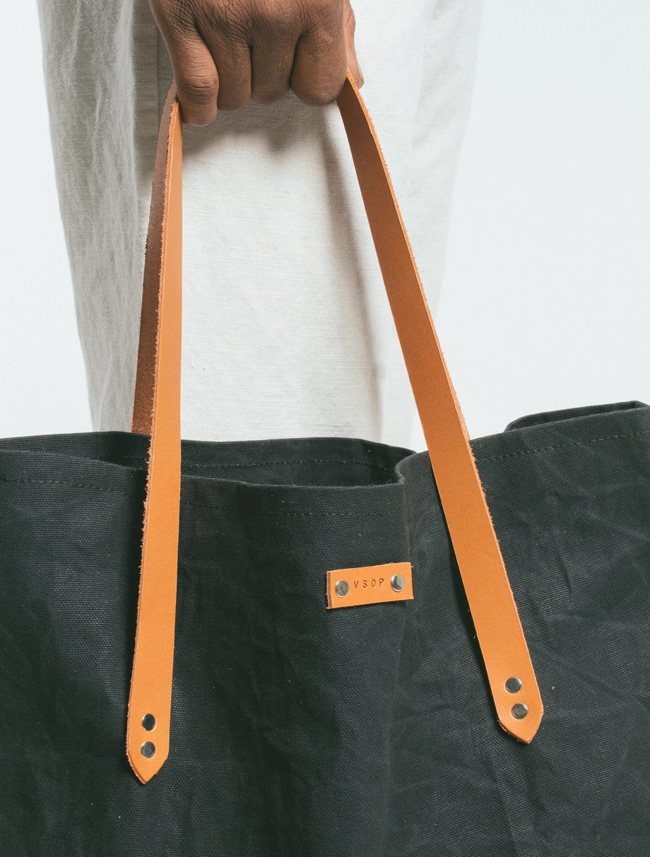 V TOTE BAG - VSOP X PAVO