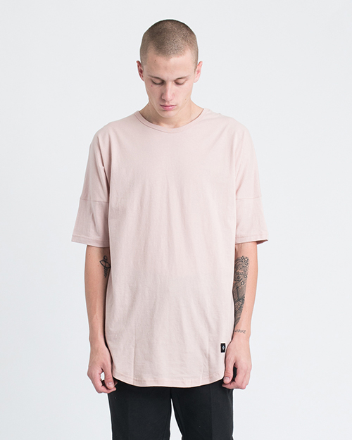 Entirely USA Elongated Sleeve Moan | Akomplice Clothing