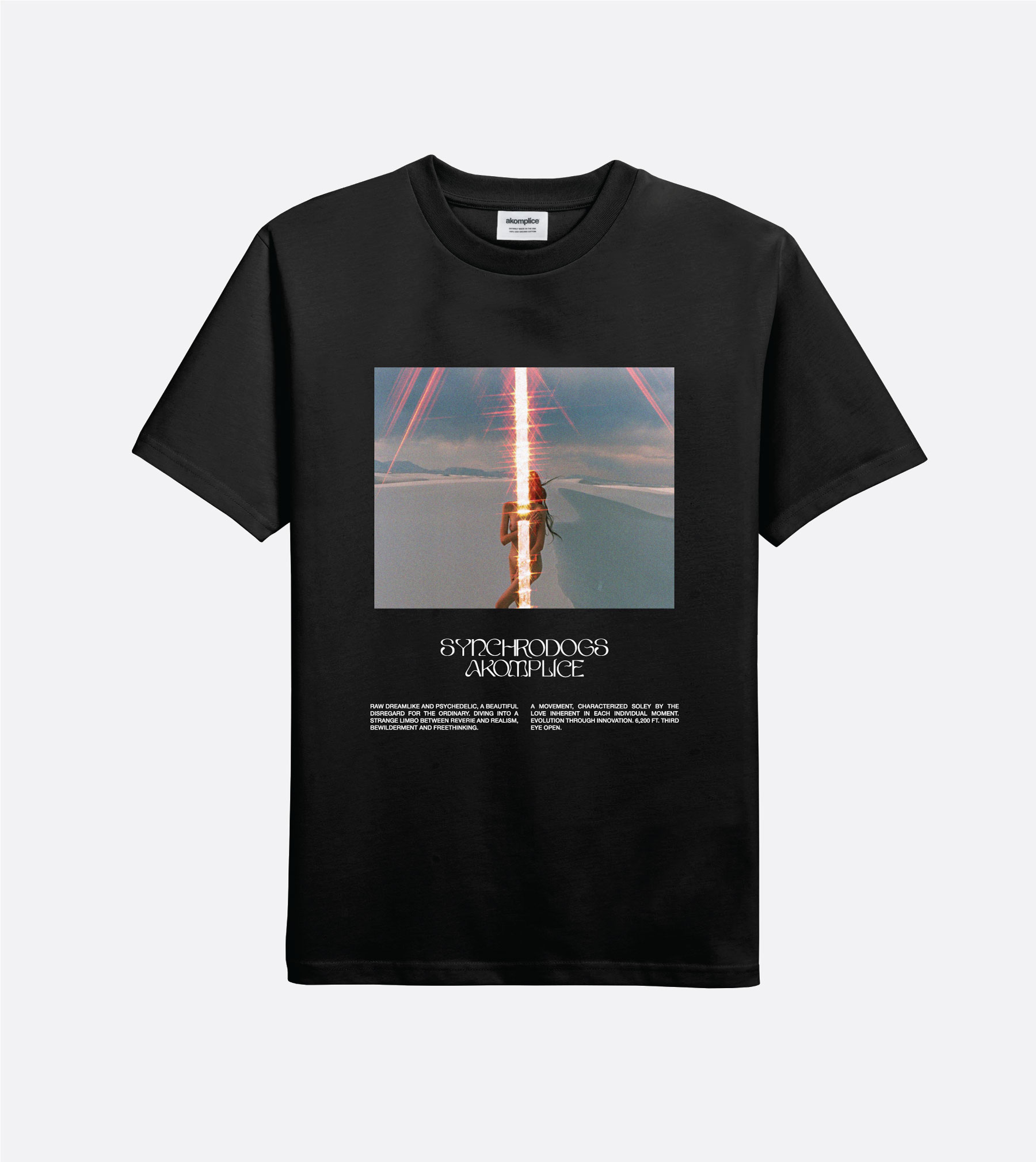 AK X SYNCHRODOGS – MOMENT SHORT SLEEVE