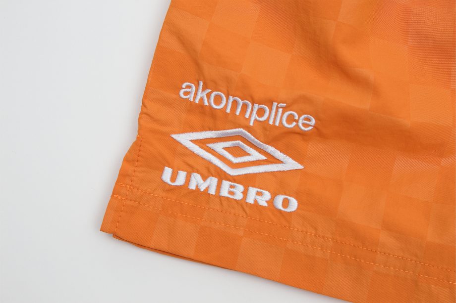 AK + UMBRO - PEACE CHECKBOARD SHORTS
